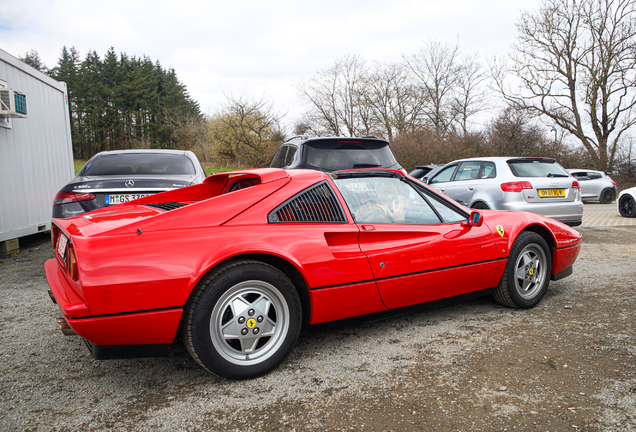 Ferrari 328 GTS