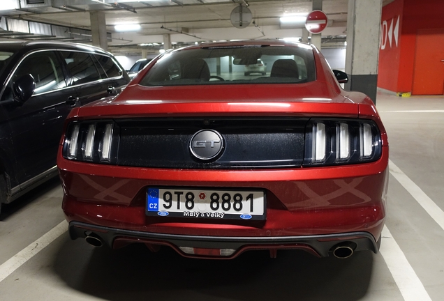 Ford Mustang GT 2015