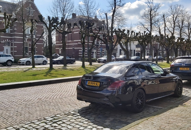 Mercedes-AMG C 63 S W205