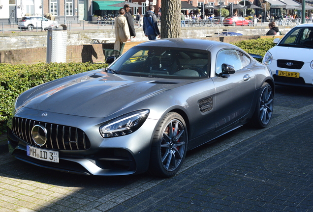 Mercedes-AMG GT S C190 2019