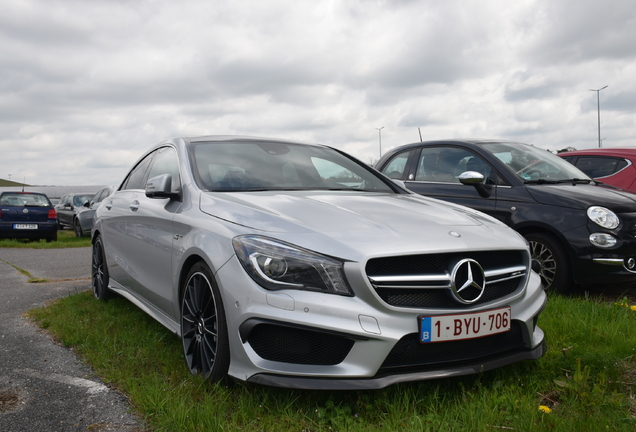 Mercedes-Benz CLA 45 AMG C117