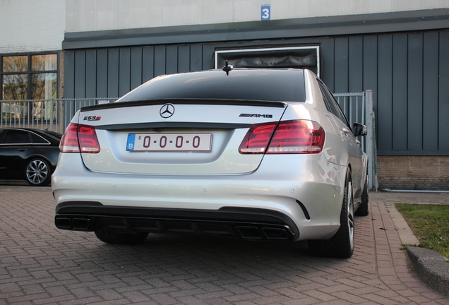 Mercedes-Benz E 63 AMG S W212