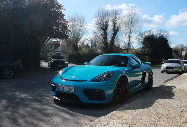 Porsche 718 Cayman GT4