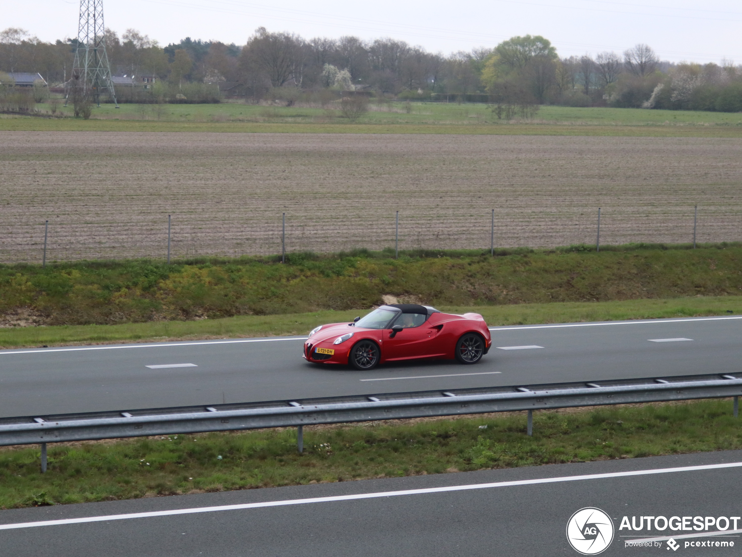 Alfa Romeo 4C Spider