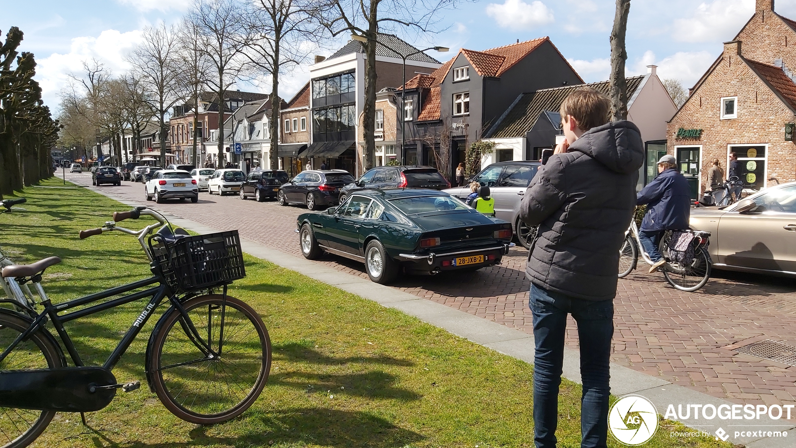 Aston Martin V8 Vantage 1977-1989