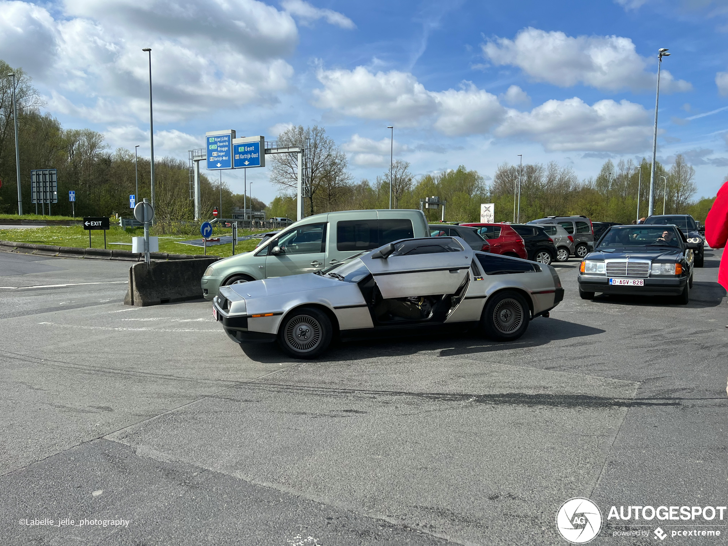 DeLorean DMC-12