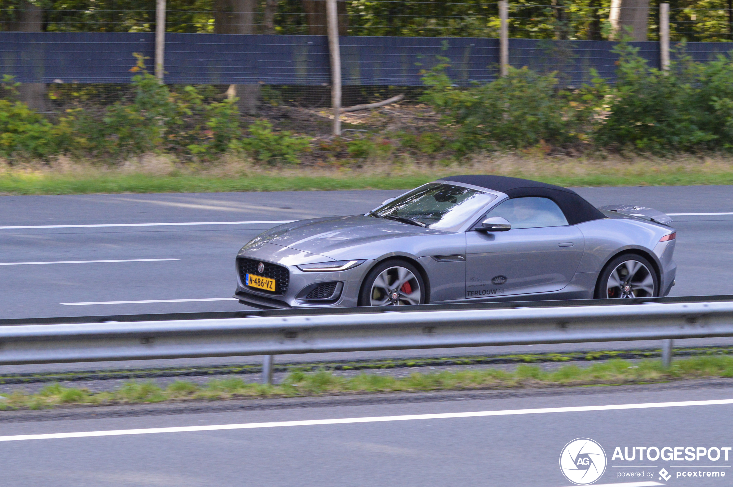 Jaguar F-TYPE P450 Convertible 2020