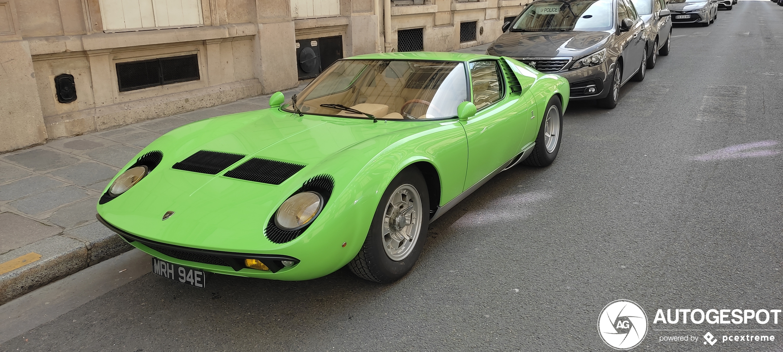 Lamborghini Miura P400