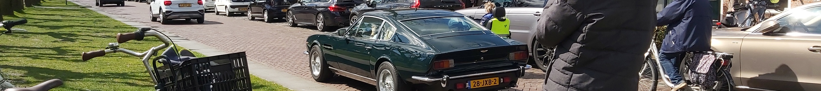 Aston Martin V8 Vantage 1977-1989