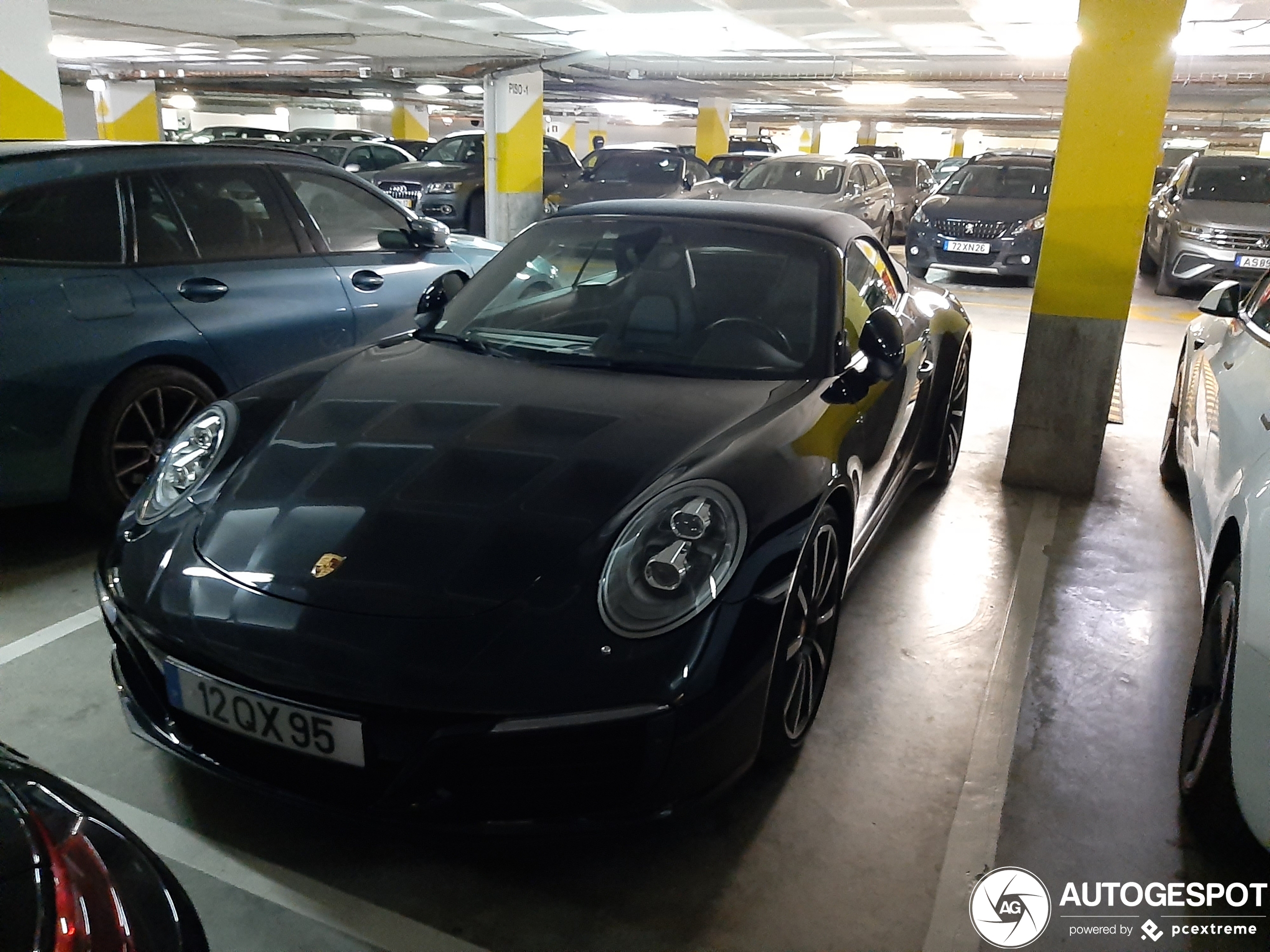 Porsche 991 Carrera 4S Cabriolet MkII