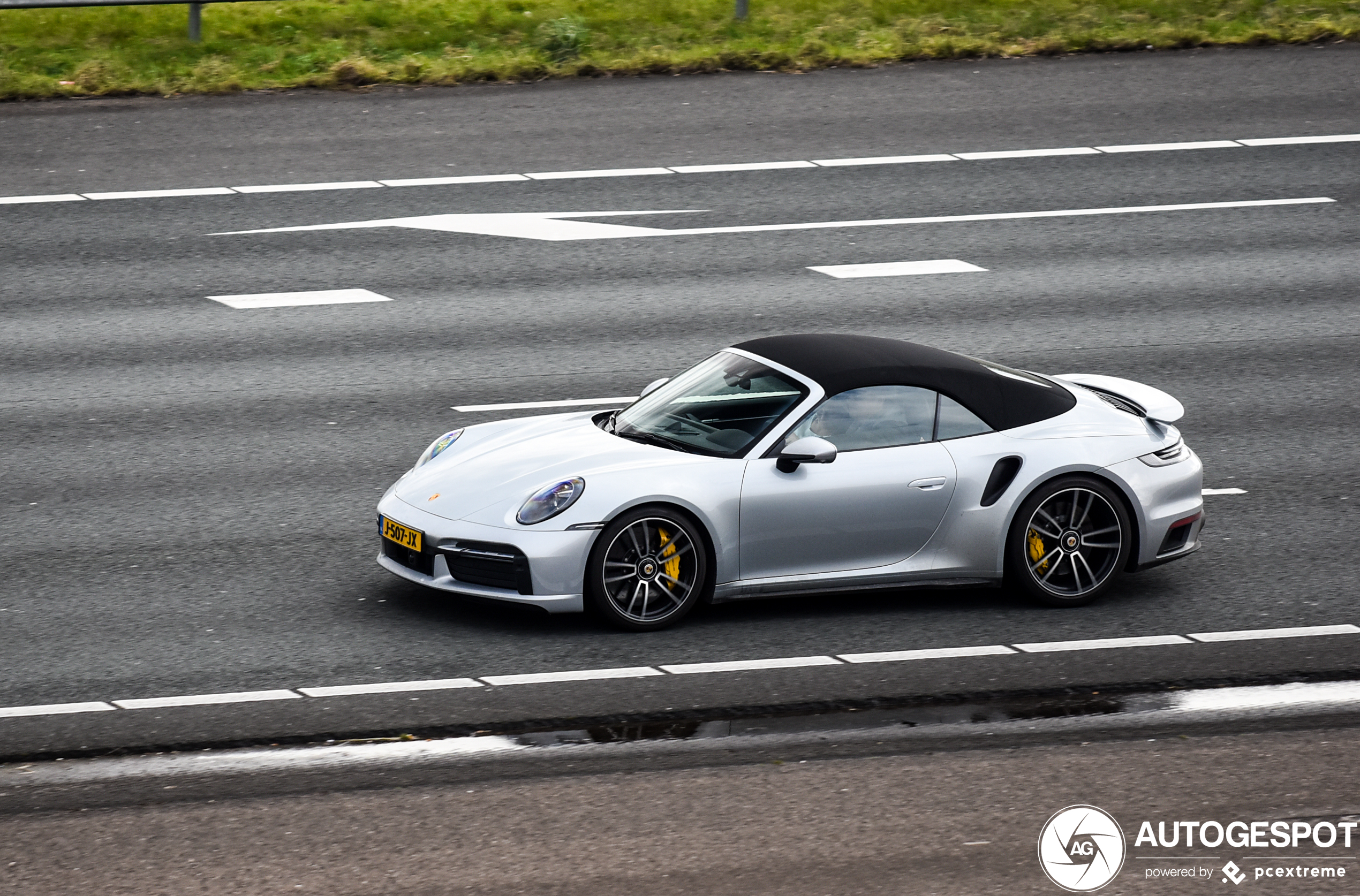 Porsche 992 Turbo S Cabriolet