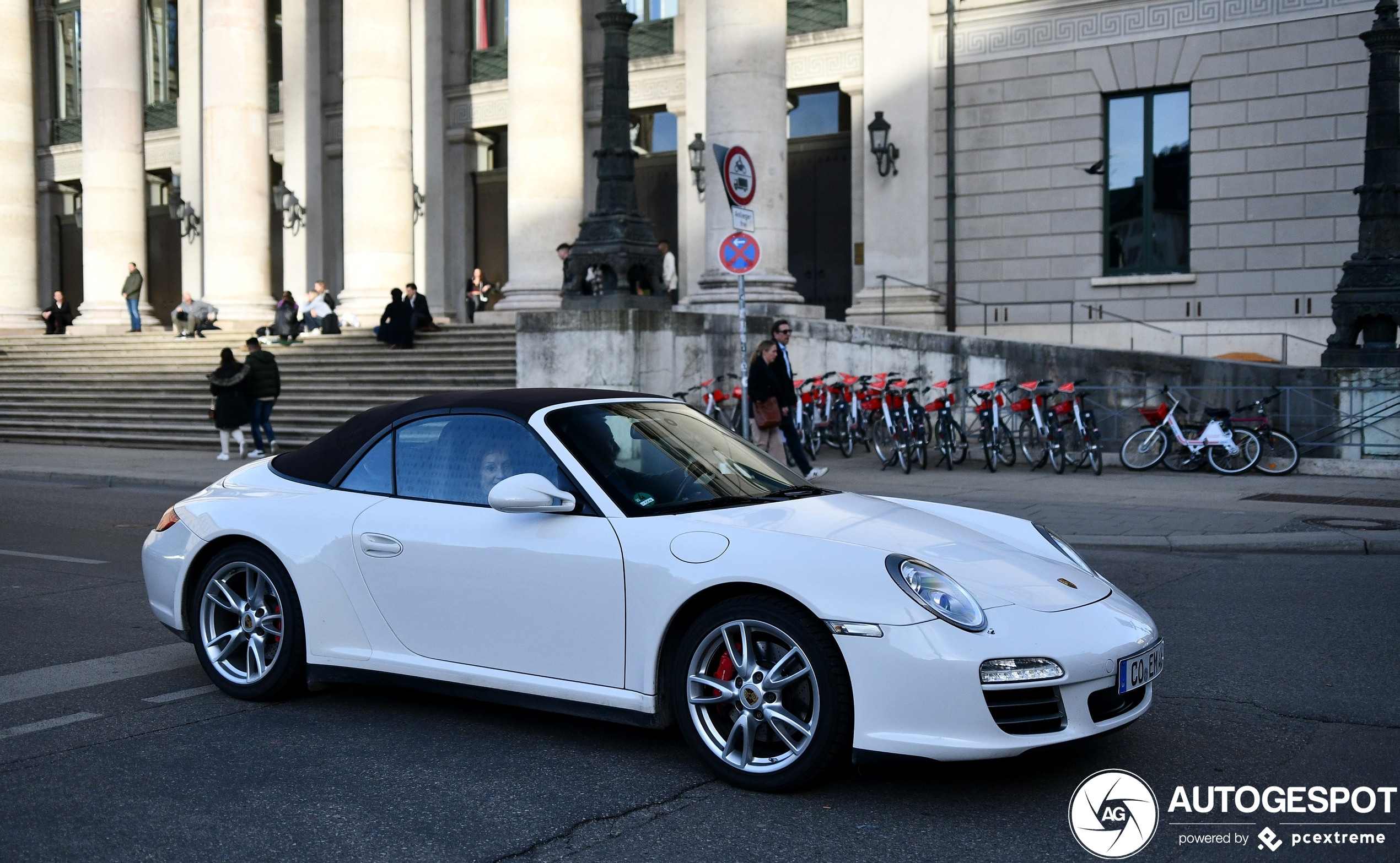 Porsche 997 Carrera 4S Cabriolet MkII