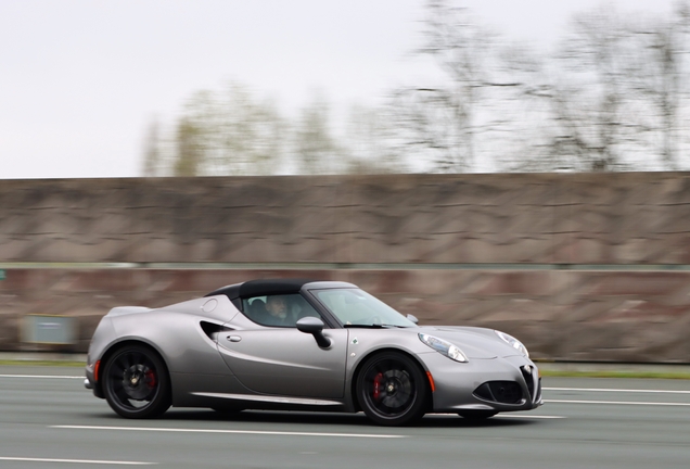 Alfa Romeo 4C Spider