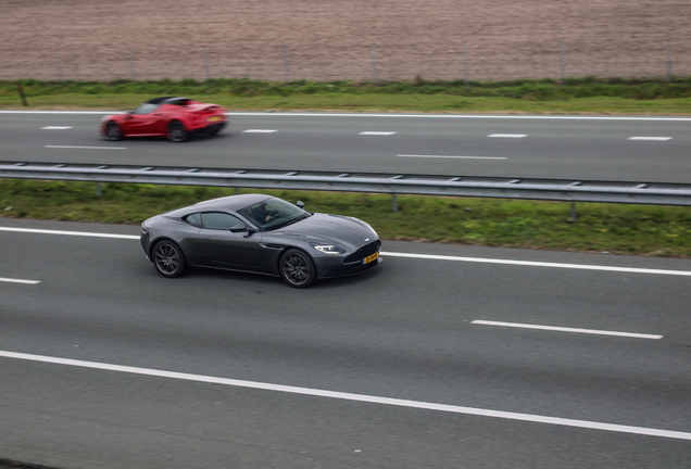 Aston Martin DB11 V8