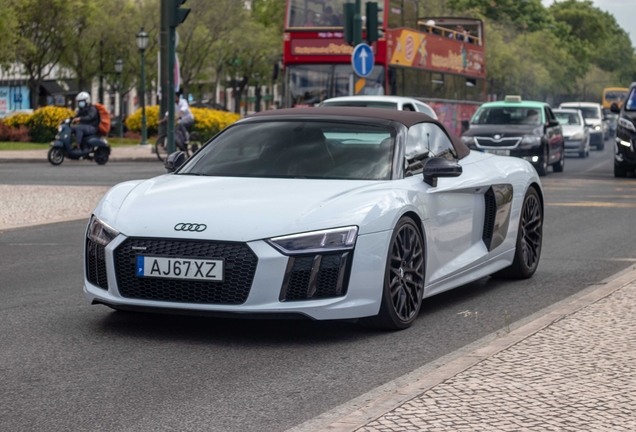 Audi R8 V10 Spyder 2016