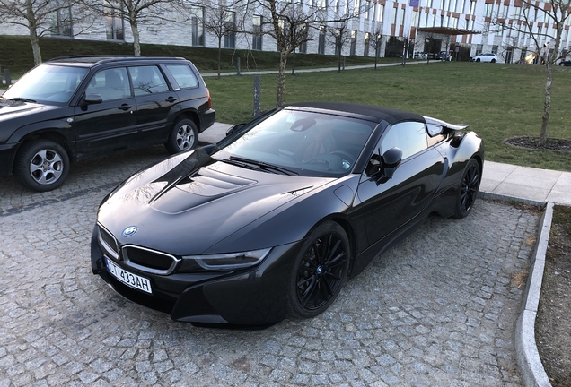 BMW i8 Roadster