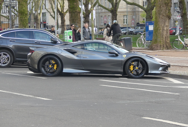 Ferrari F8 Tributo