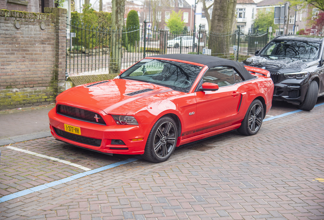 Ford Mustang GT California Special Convertible 2013