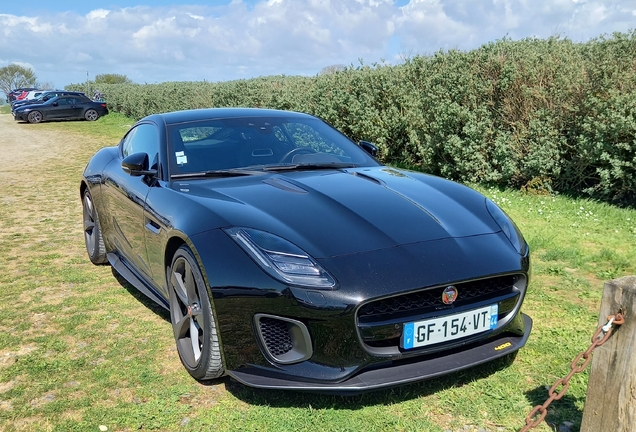 Jaguar F-TYPE 400 Sport Coupé