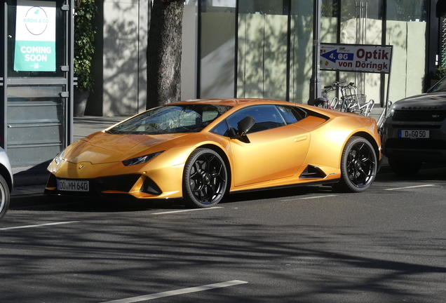 Lamborghini Huracán LP640-4 EVO