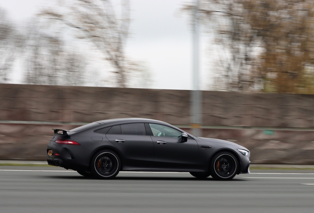 Mercedes-AMG GT 63 S E Performance X290