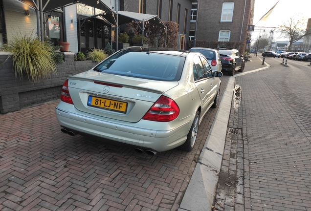 Mercedes-Benz E 55 AMG