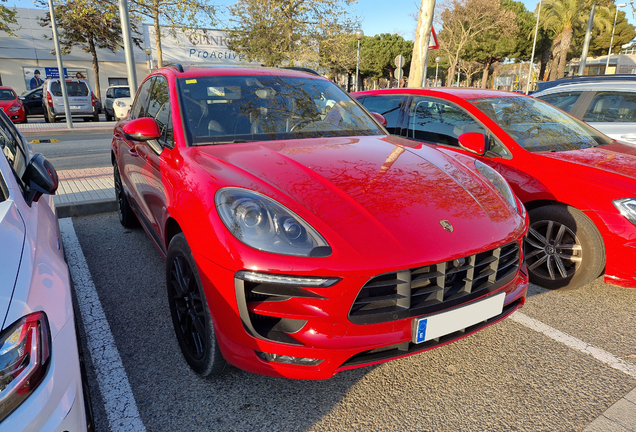 Porsche 95B Macan GTS