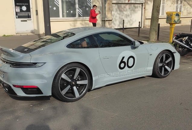 Porsche 992 Sport Classic