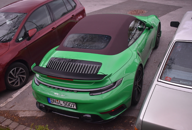 Porsche 992 Turbo Cabriolet