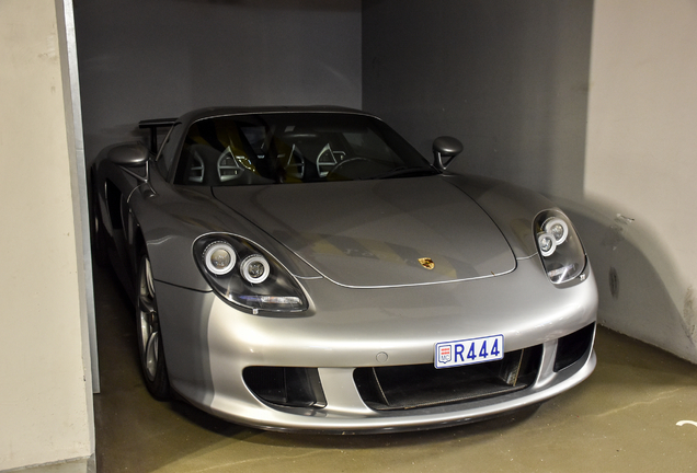 Porsche Carrera GT