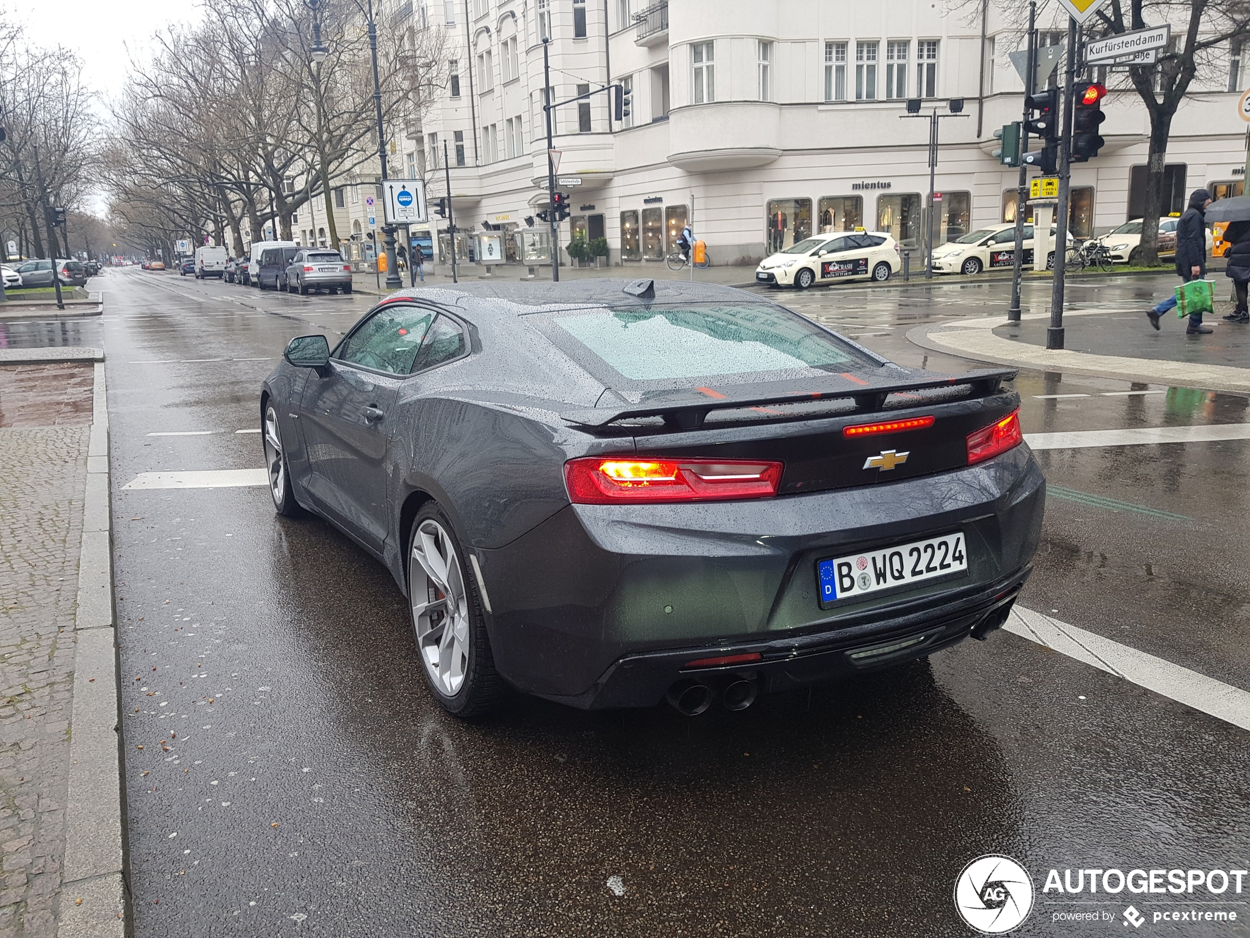 Chevrolet Camaro SS 2016 50th Anniversary