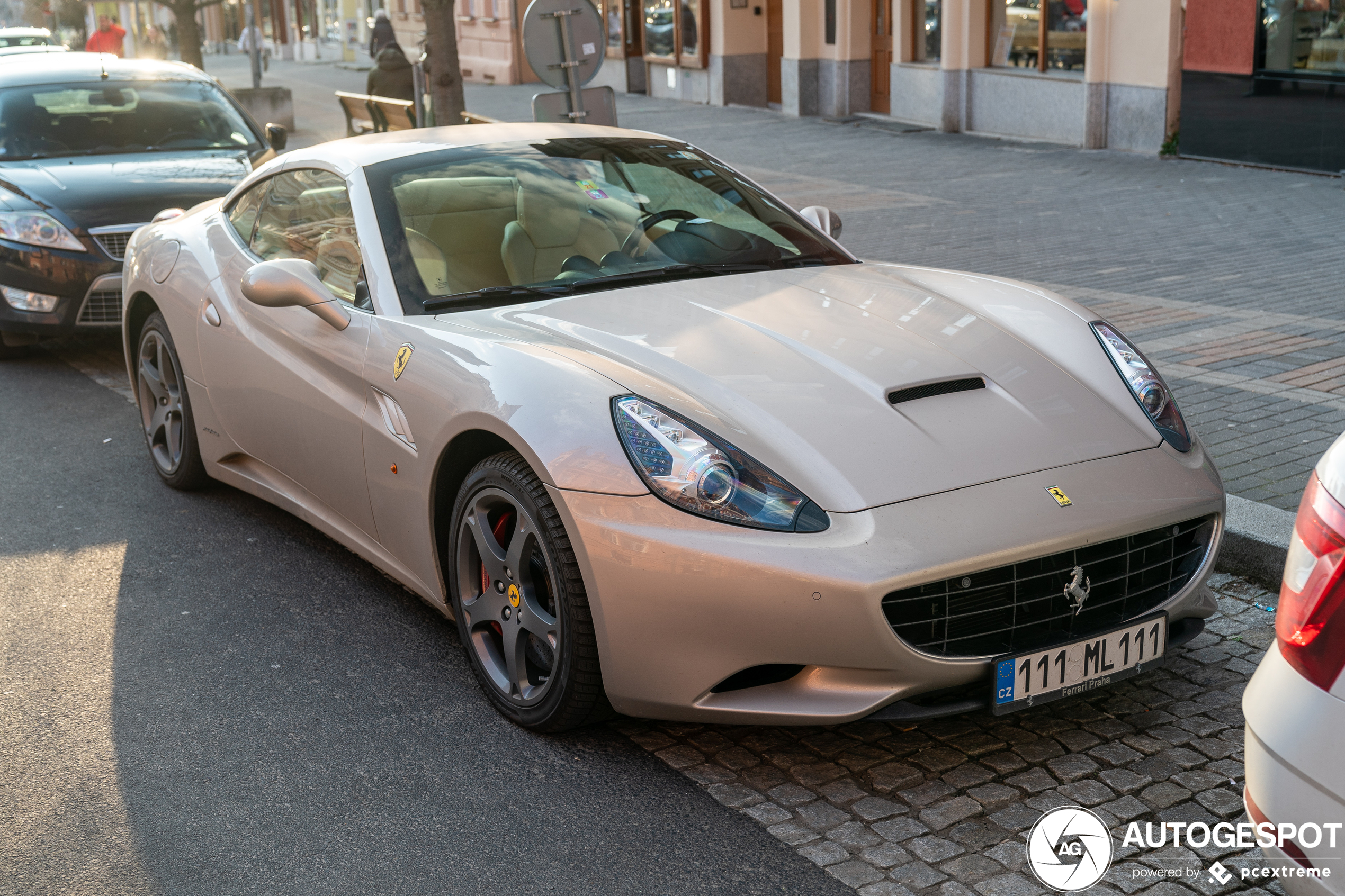 Ferrari California