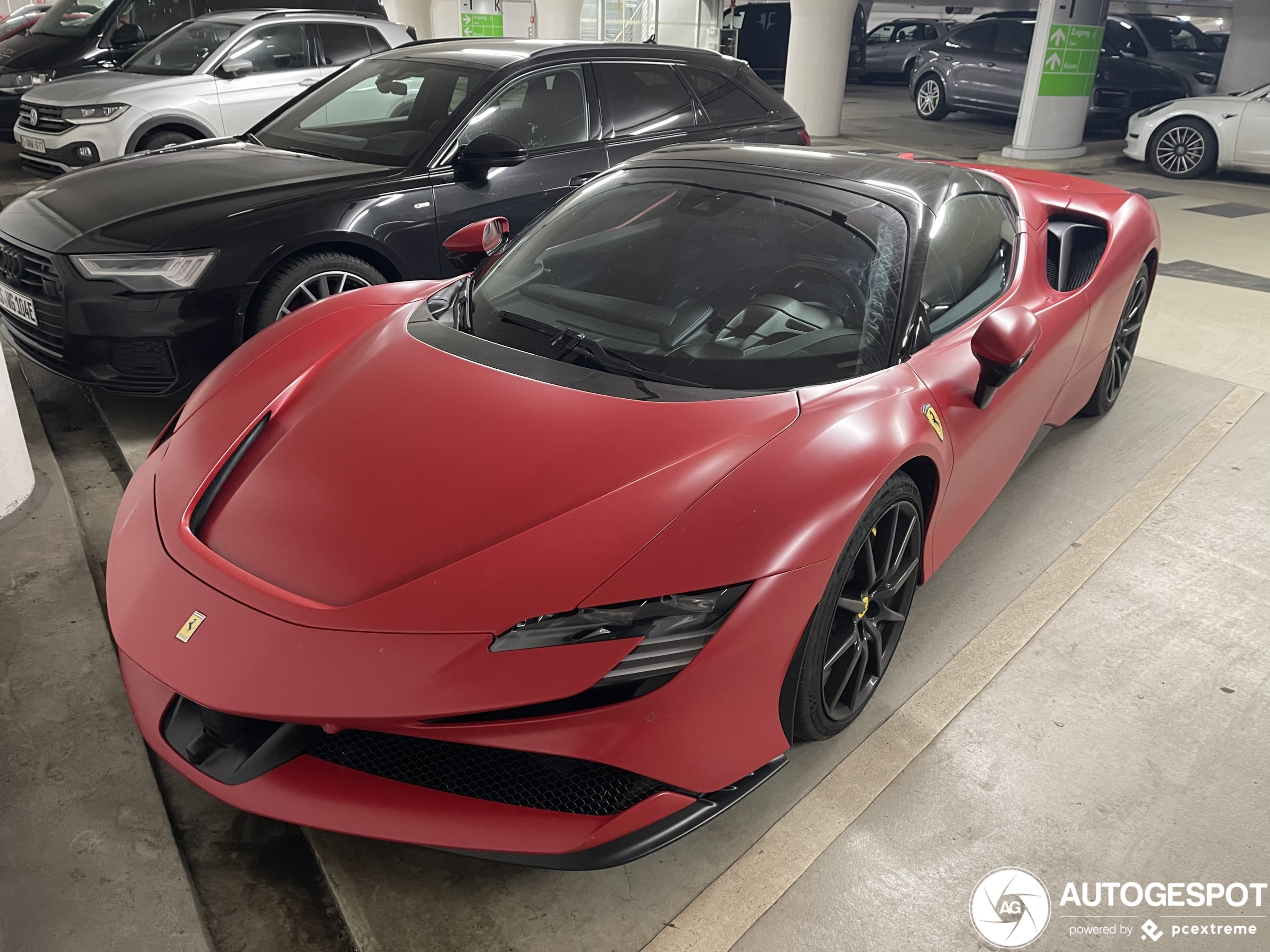 Ferrari SF90 Spider