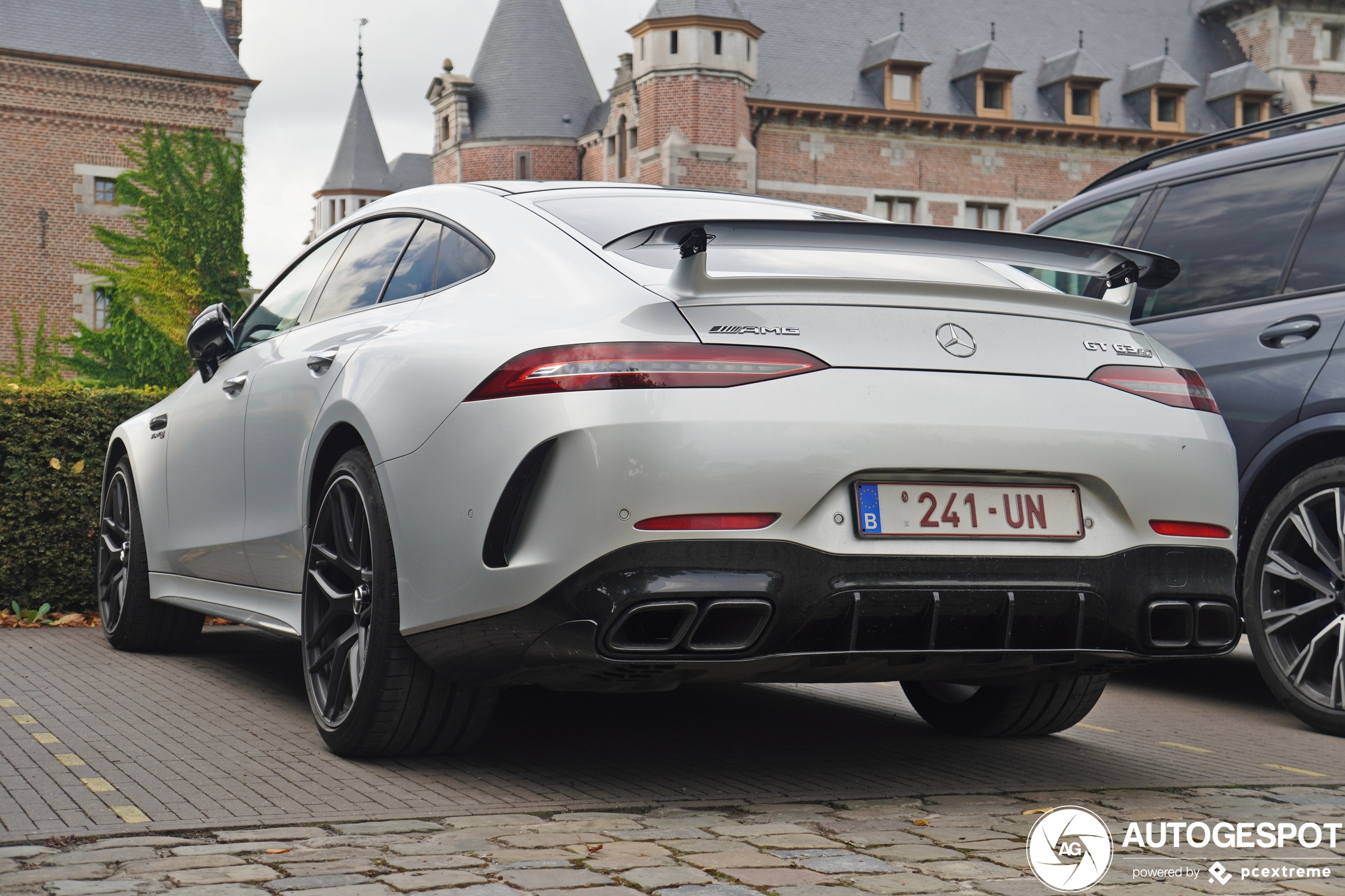 Mercedes-AMG GT 63 S X290