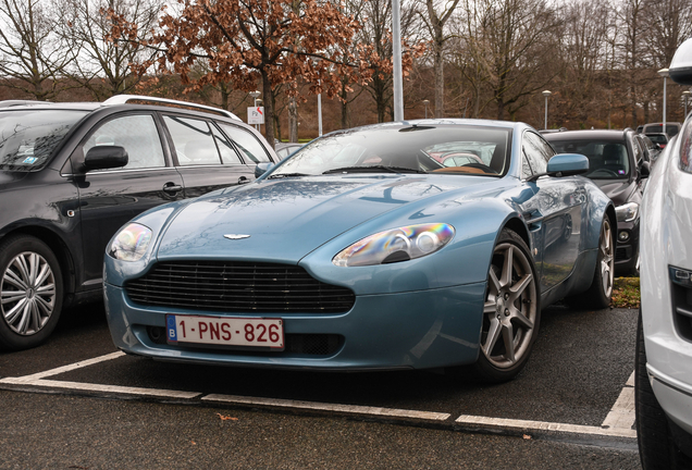 Aston Martin V8 Vantage