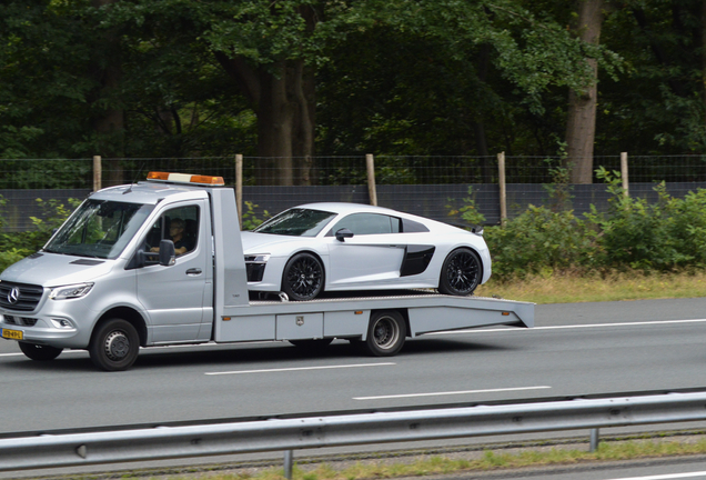 Audi R8 V10 Plus 2015