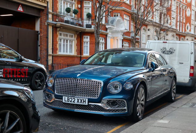 Bentley Flying Spur V8 2021