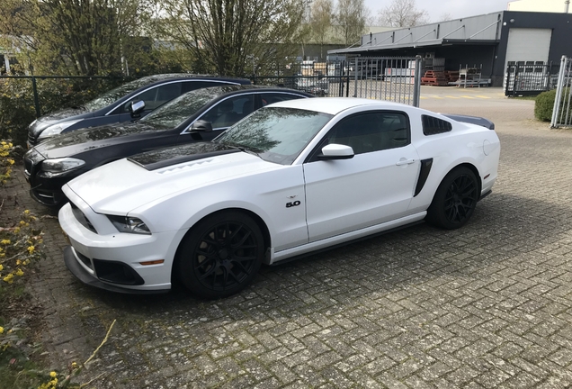 Ford Mustang GT 2013