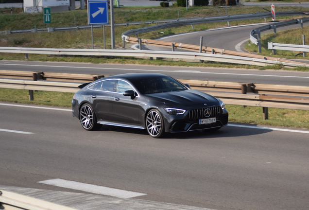 Mercedes-AMG GT 63 S X290