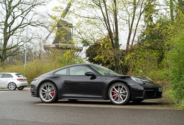 Porsche 992 Carrera S