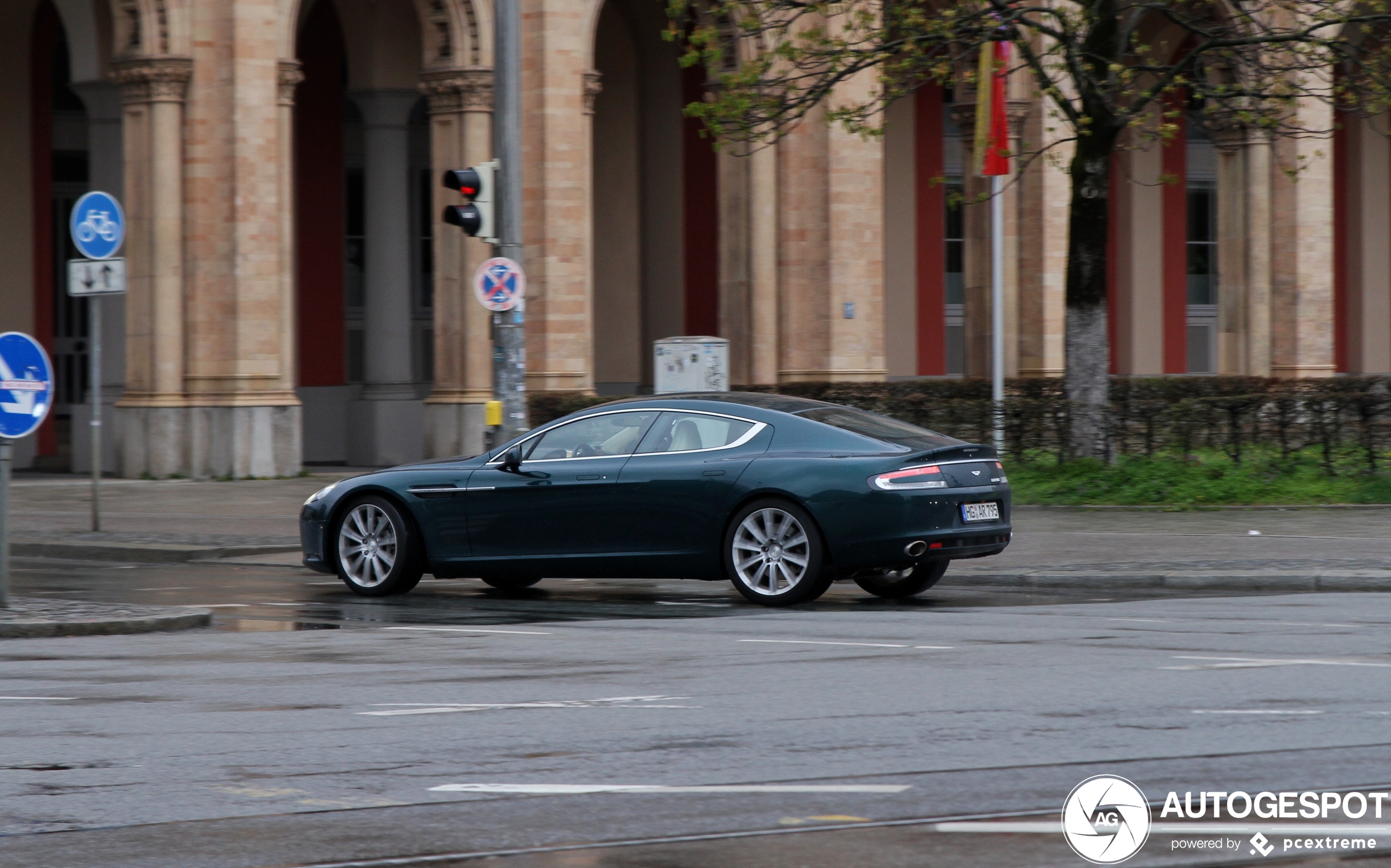 Aston Martin Rapide