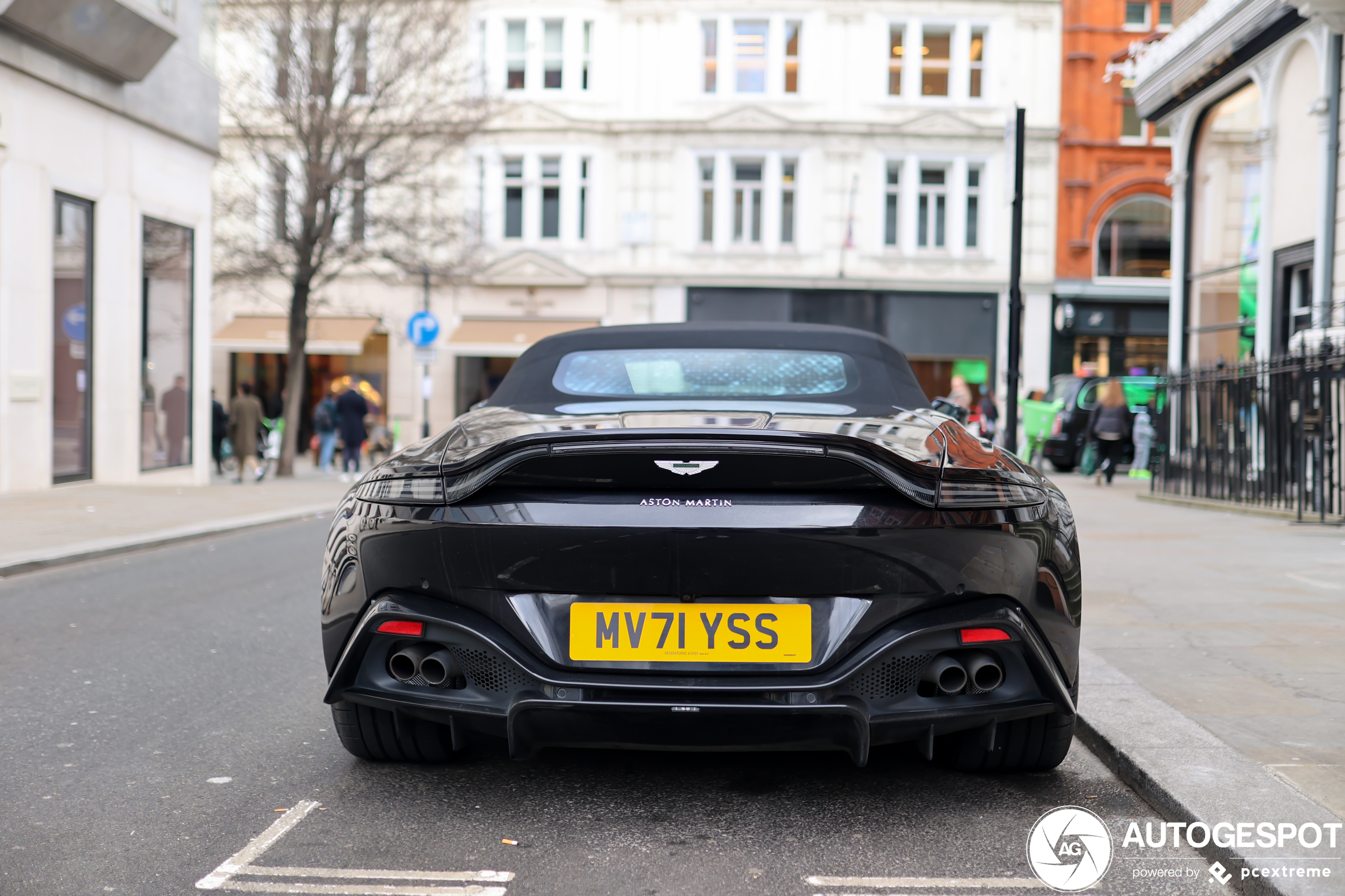 Aston Martin V8 Vantage Roadster 2020