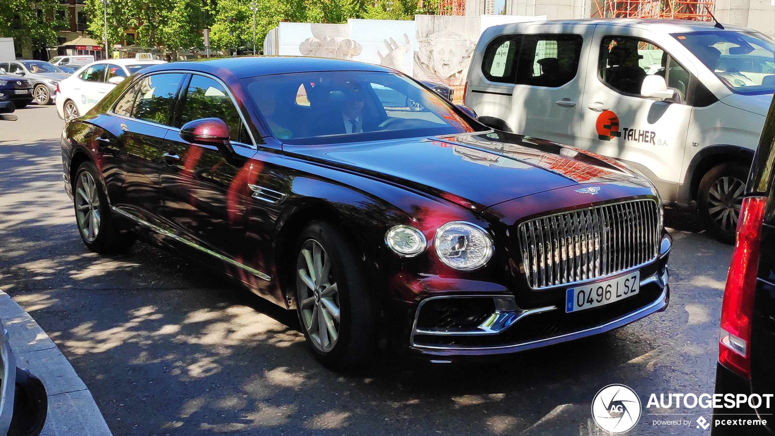 Bentley Flying Spur V8 2021