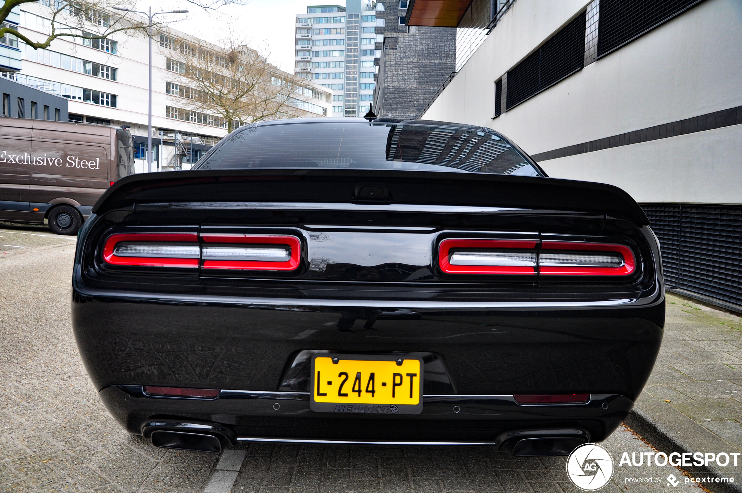 Hellcat Back Dodge Challenger SRT Hellcat Widebody - 18 April 2023 - Autogespot