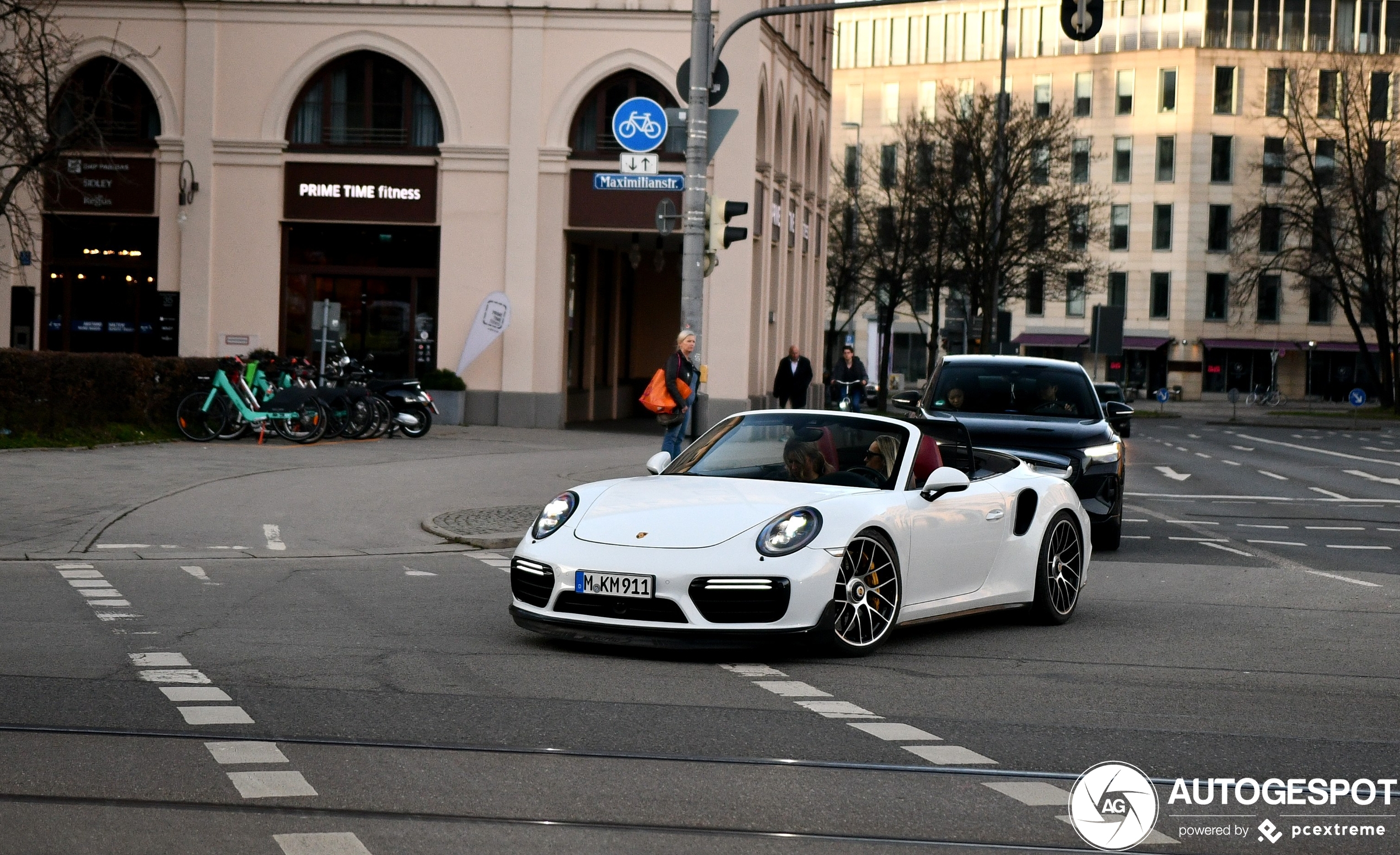 Porsche 991 Turbo S Cabriolet MkII