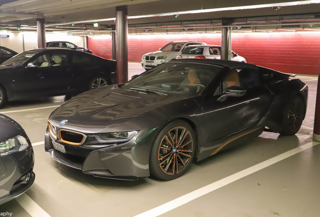 BMW i8 Roadster Ultimate Sophisto Edition