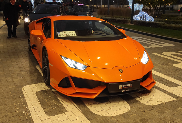 Lamborghini Huracán LP640-4 EVO