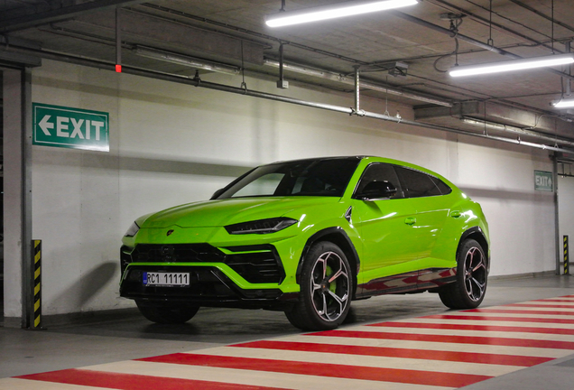 Lamborghini Urus