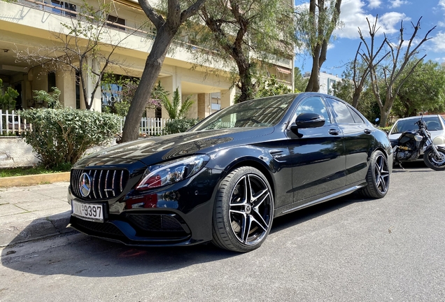 Mercedes-AMG C 63 W205