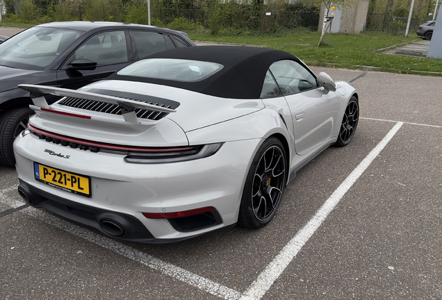 Porsche 992 Turbo S Cabriolet